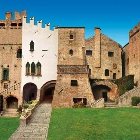 Nyaraló Casa Vacanze All' Oasi Di Dani *
